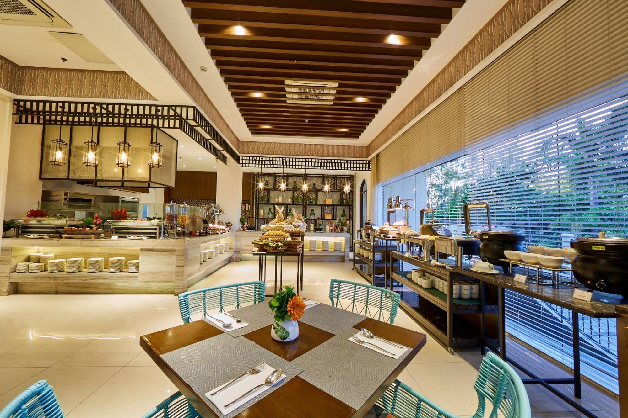Mella Hotel Paranaque City Exterior photo