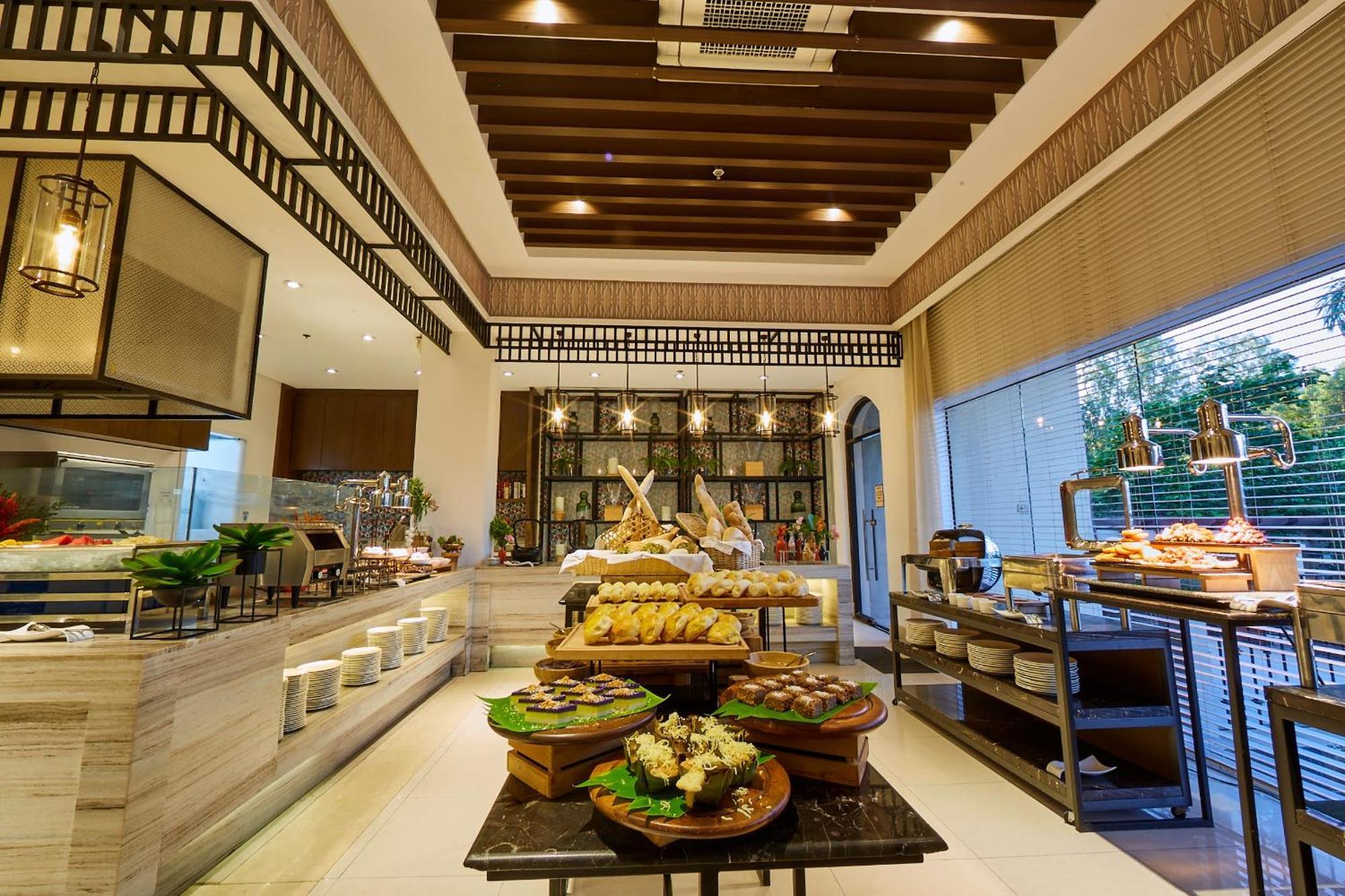 Mella Hotel Paranaque City Exterior photo