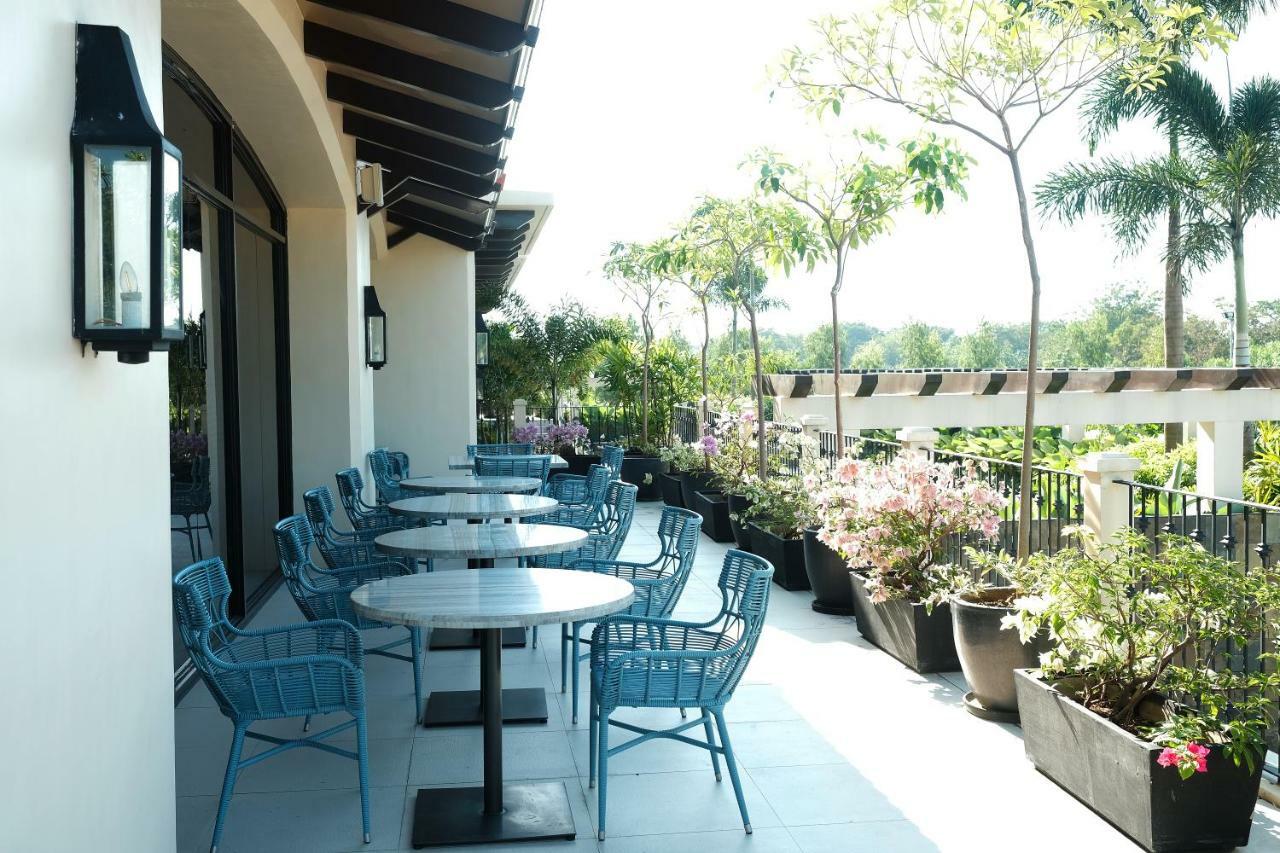 Mella Hotel Paranaque City Exterior photo